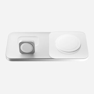 Nomad Base One Max 3 in 1 charging station